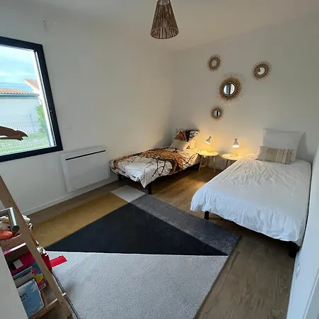 Agreable Maison Individuelle Proche Bordeaux 펜션 *